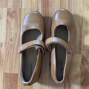 Comfort view Women’s Size 11